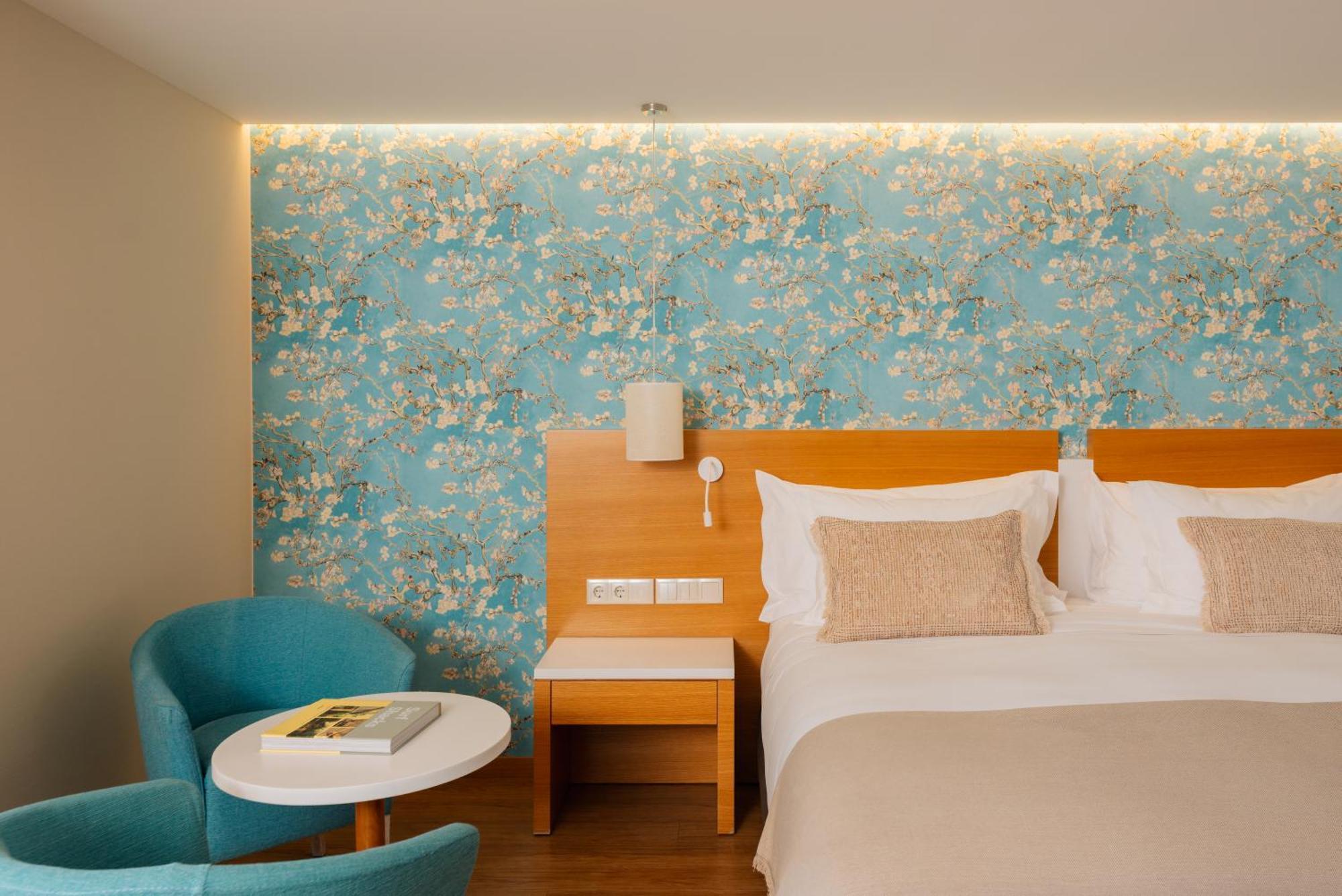 Double Room,1758521899:JPEG