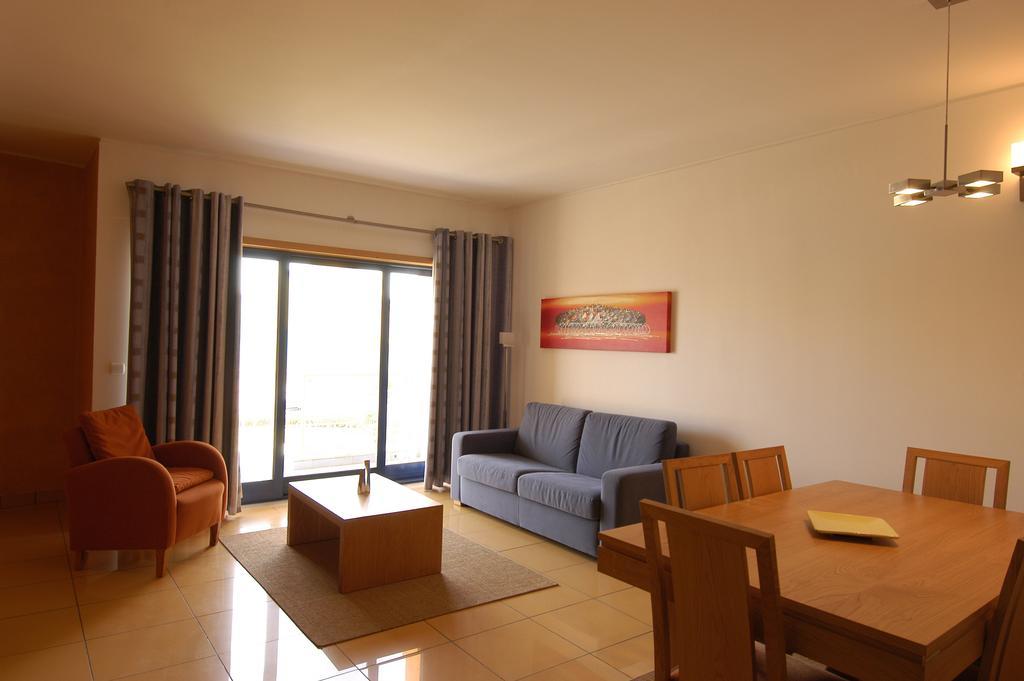 Studio Apartment,67579865:JPEG